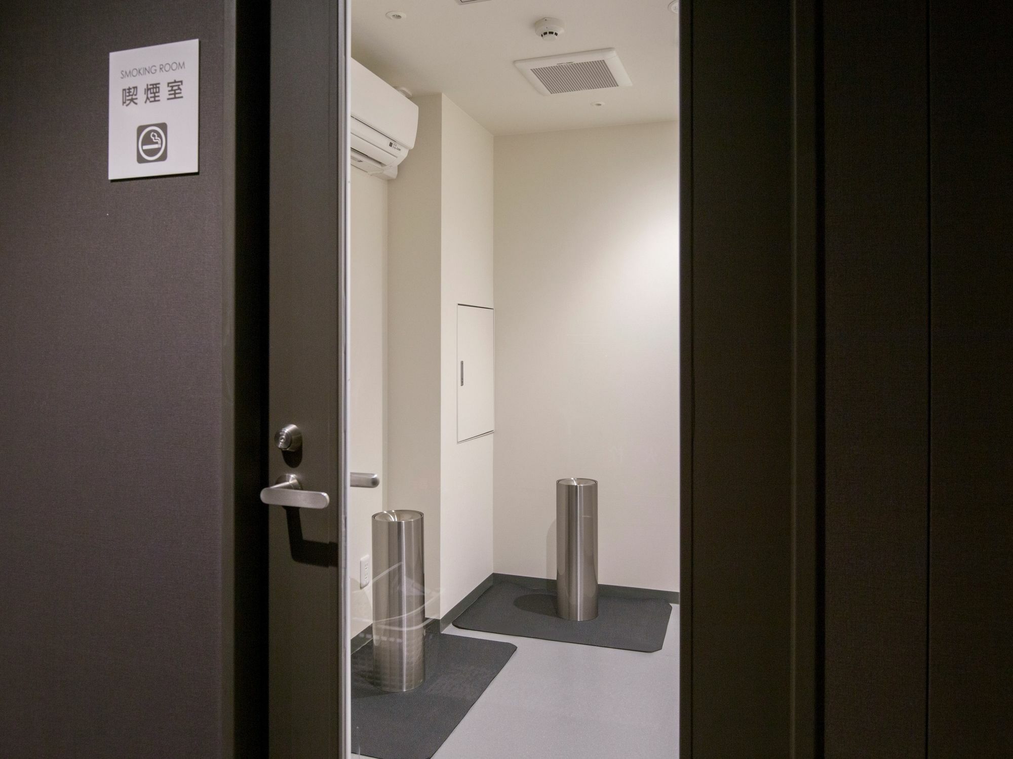 Karaksa Hotel Osaka Shinsaibashi I מראה חיצוני תמונה
